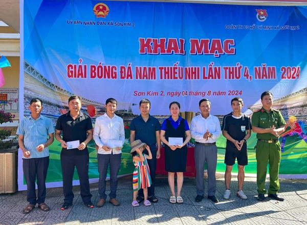 Xã Sơn Kim2 Khai mạc giải bóng đá nam Thiếu nhi lần thứ 4 năm 2024